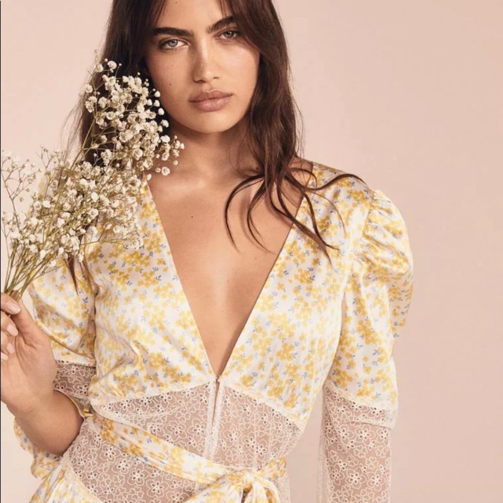 For Love and Lemons Daffodil Robe NWT - Picture 2 of 7